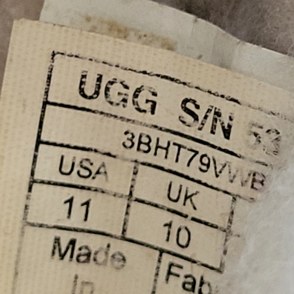 UGG Ascot Leather Slipper 11 - Picture 5 of 5